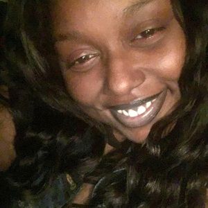 Meet your Posher, Shelita